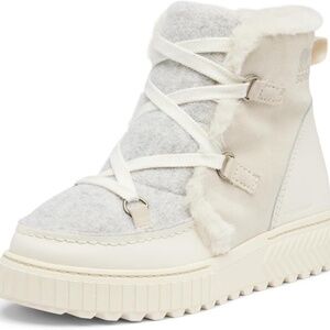 SOREL ONA AVE Alpine Waterproof Boot - Chalk - Sz 8